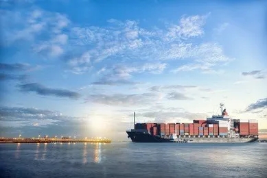 进口海运运输的特点与优势：高效、稳定、环保的物流方式